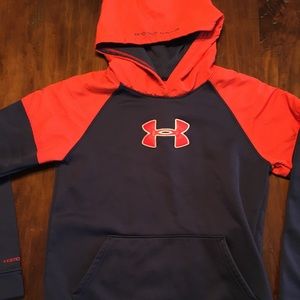 Under Armour boys sweatshirt large